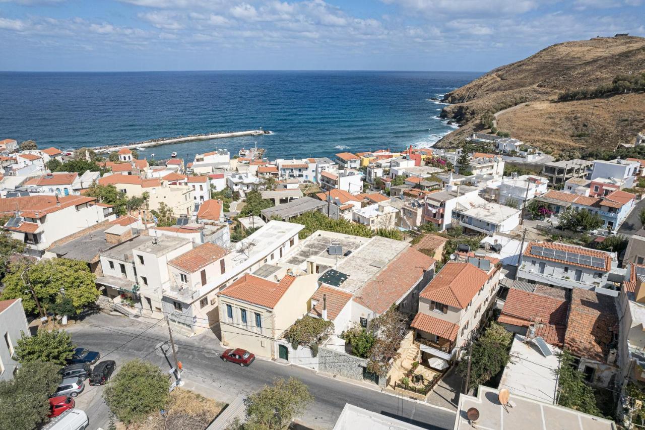Pension Lucy Panormos  Luaran gambar