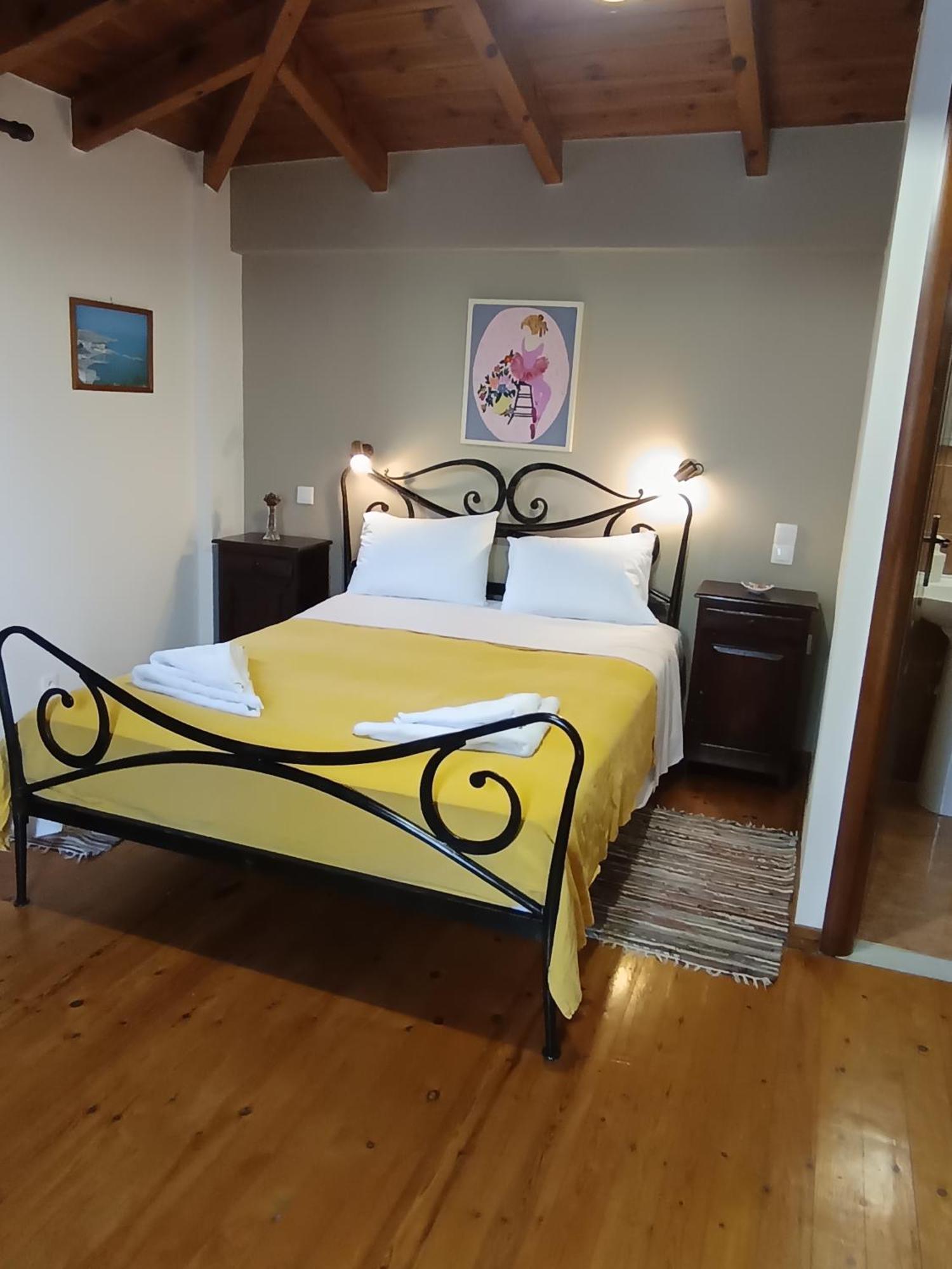 Pension Lucy Panormos  Luaran gambar